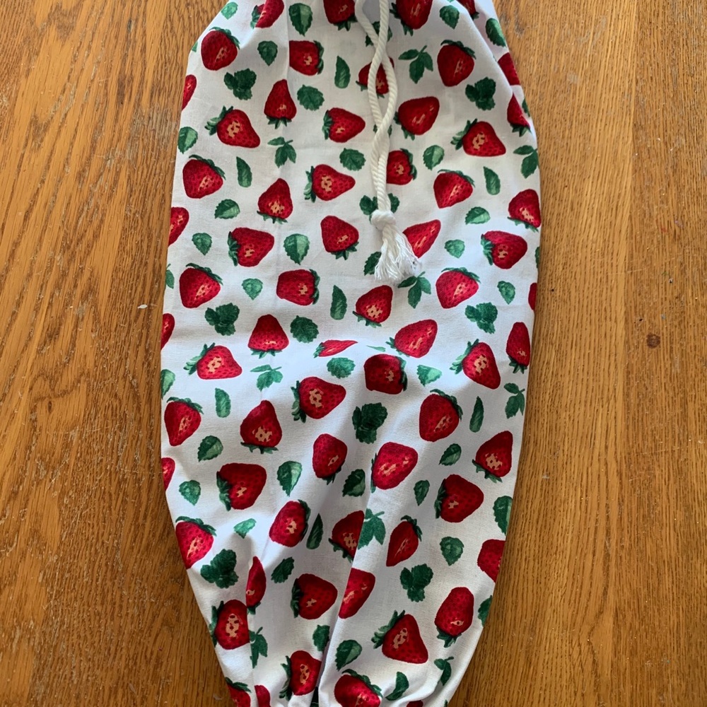 Plastic bag holder